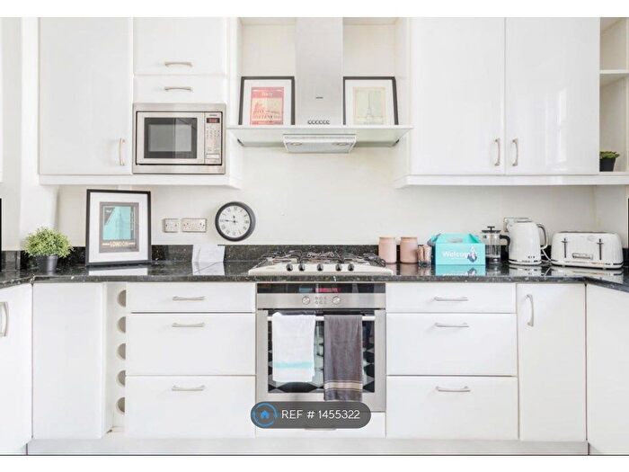 4 Bedroom Flat To Rent In Rogers House, London, SW1P