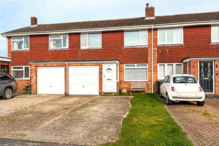 3 Bedroom Terraced House For Sale In Larch Close, Hordle, SO41