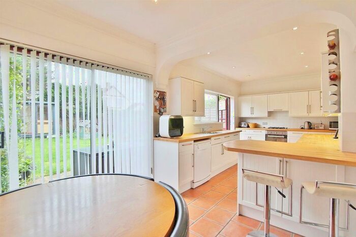 4 Bedroom Semi-Detached House To Rent In Pembridge Avenue, Twickenham, TW2