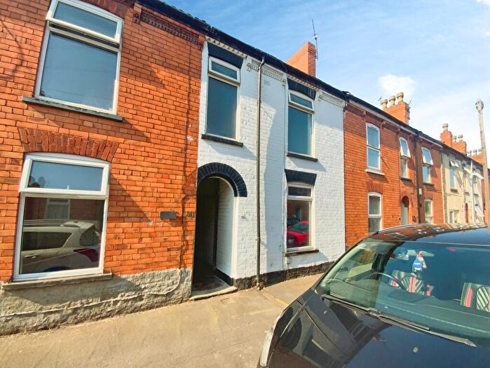 2 Bedroom Terraced House For Sale In Thesiger Street, Lincoln, LN5