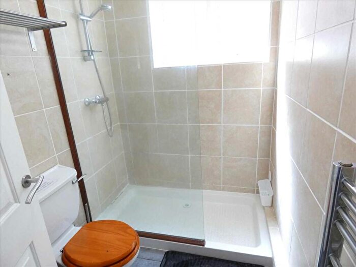 2 Bedroom Apartment To Rent In Gerald Road, Winton, Bournemouth, BH3