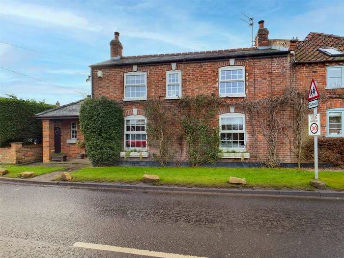 3 Bedroom House For Sale In 1 Lincoln Lane, Thorpe-on-the-hill, Lincoln, Lincolnshire, LN6