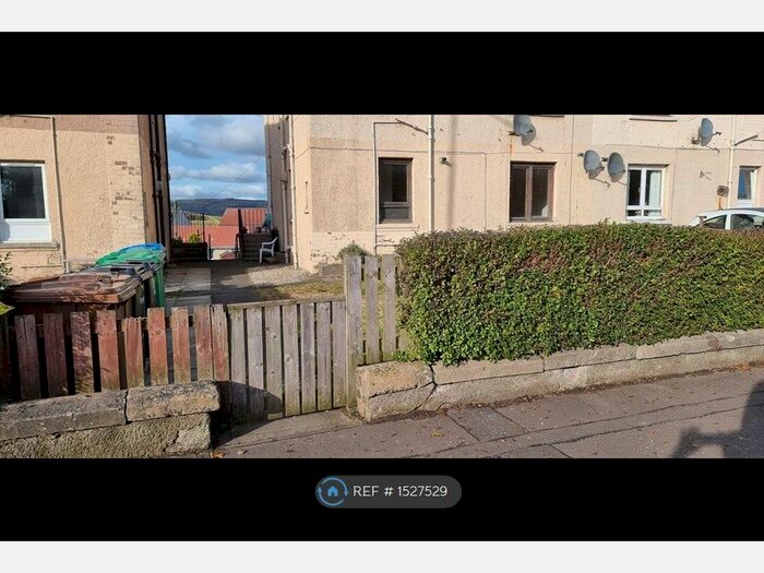 2 Bedroom Flat To Rent In Main Street, Lumphinnans, Cowdenbeath, KY4