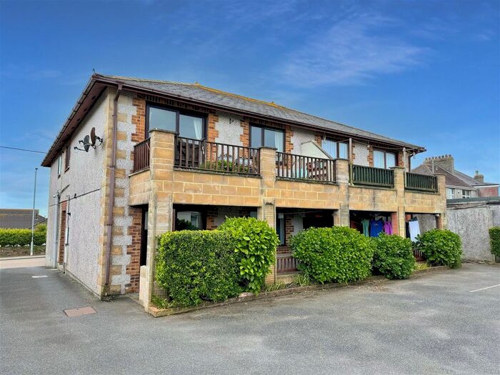1 Bedroom Flat To Rent In Treloggan Road, Newquay, TR7