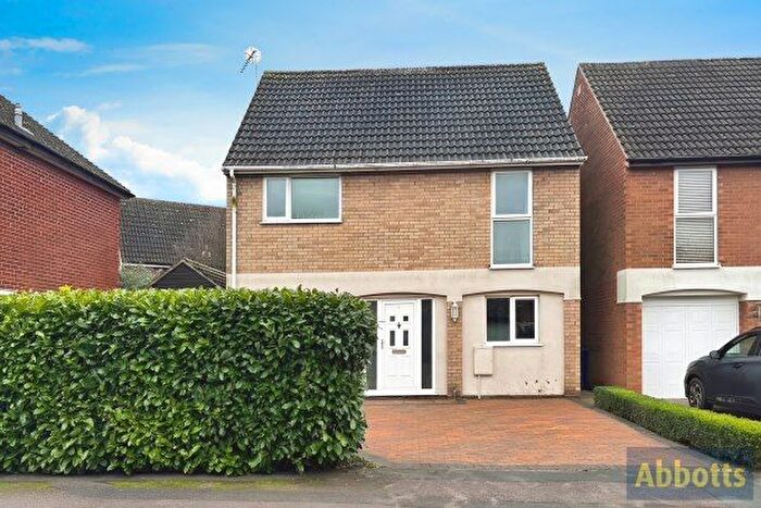 4 Bedroom Property To Rent In Raedwald Drive, Bury St. Edmunds, IP32