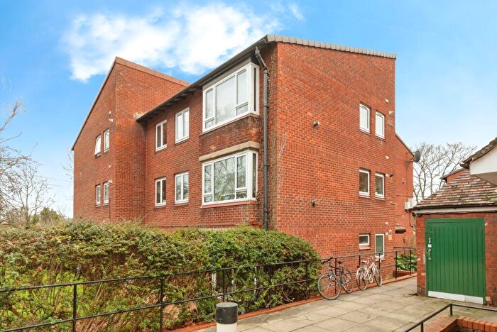 2 Bedroom Flat For Sale In The Beeches, Brislington, Bristol, BS4