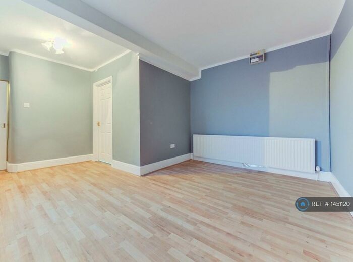 1 Bedroom Flat To Rent In Moorgate, Retford, DN22