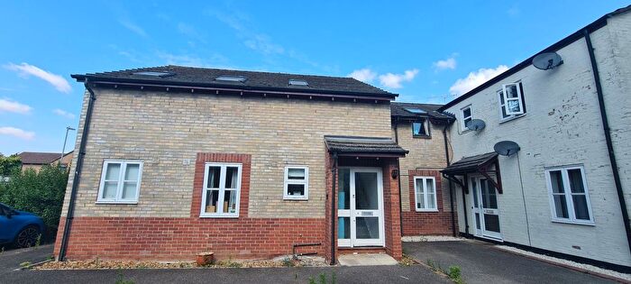 2 Bedroom Flat To Rent In Cootes Court, Fen Drayton, Cambridgeshire, CB24