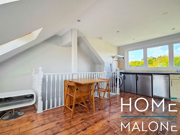 2 Bedroom Flat To Rent In Gillespie Road, N5