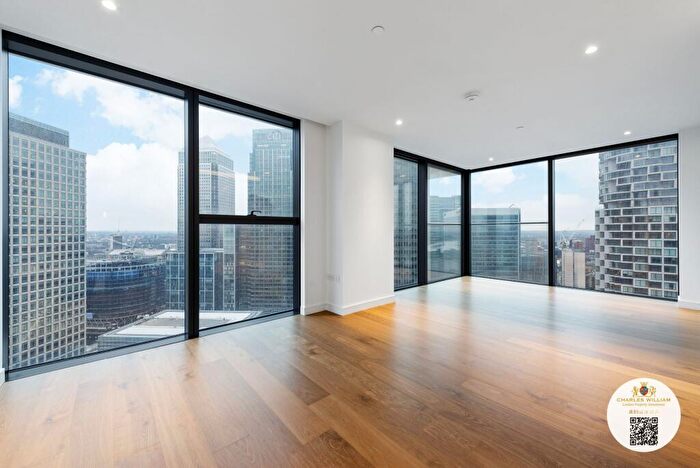 3 Bedroom Apartment For Sale In Flat, Hampton Tower, Marsh Wall, London, E14