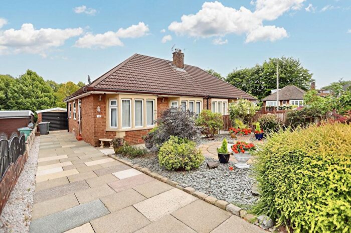 2 Bedroom Semi-Detached Bungalow For Sale In Middleton Drive, Bury, BL9