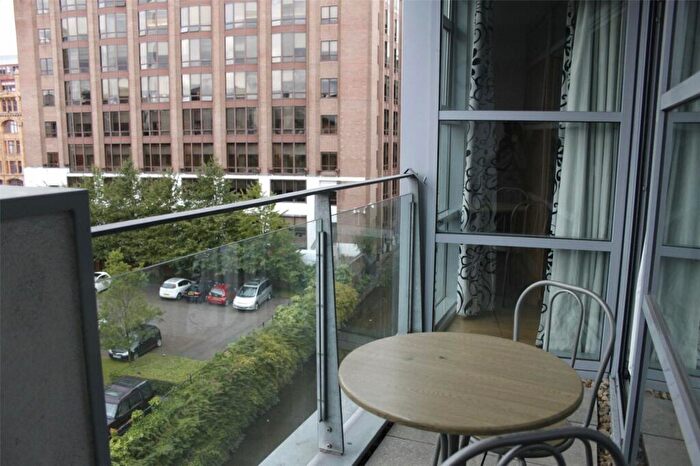 2 Bedroom Apartment To Rent In The Lock Building, Whitworth Street West, Manchester City Centre, Greater Manchester, M1