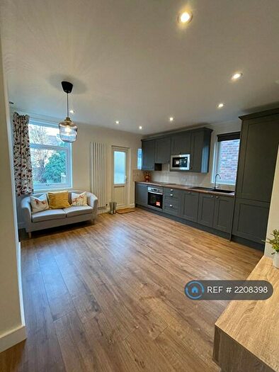 2 Bedroom Maisonette To Rent In Algernon Road, London, NW4