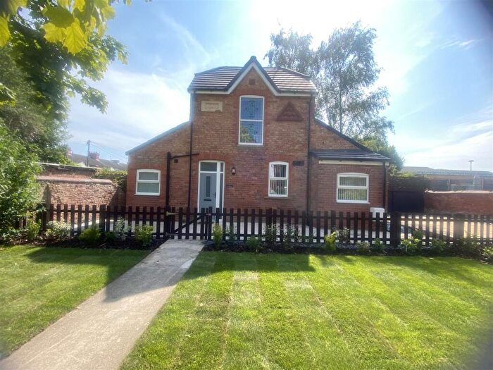 1 Bedroom Detached House To Rent In Clifton Gardens, Goole, DN14