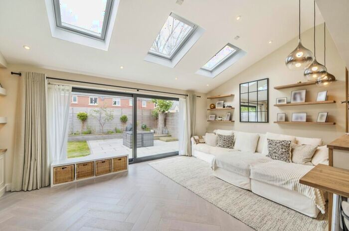 4 Bedroom Detached House To Rent In Heather Court, Harrogate, HG3