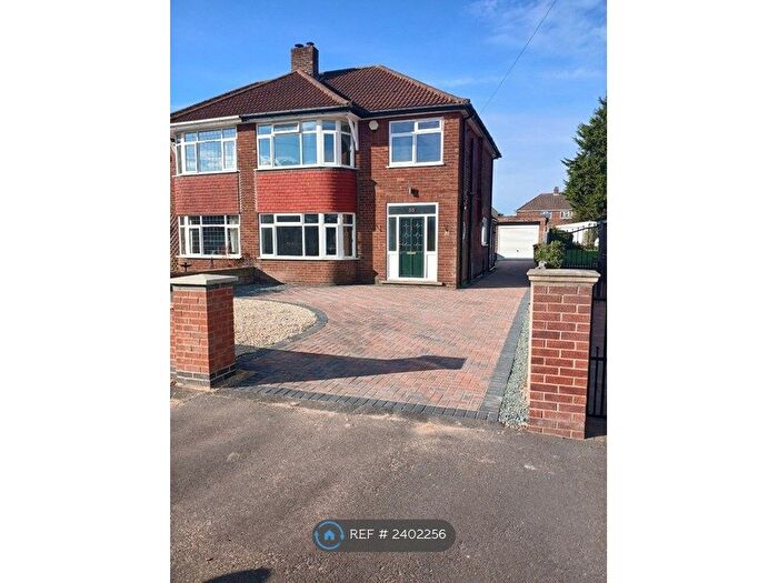 3 Bedroom Semi-Detached House To Rent In Malvern Road, Scunthorpe, DN17