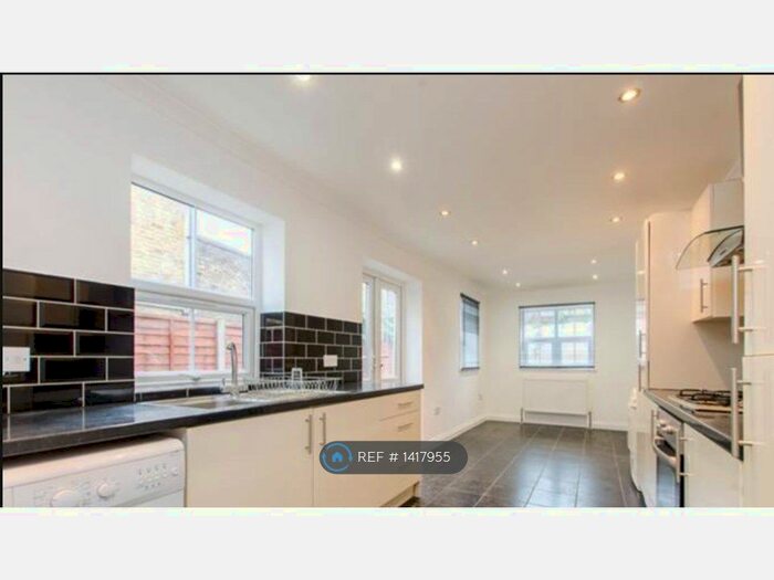 5 Bedroom Terraced House To Rent In Bow Common Lane, London, E3