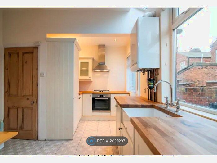 3 Bedroom Terraced House To Rent In Rushmere Avenue, Manchester, M19