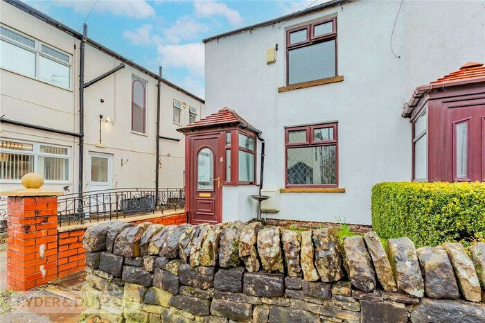 2 Bedroom End Of Terrace House For Sale In Thornham Lane, Slattocks, Middleton, Manchester, M24