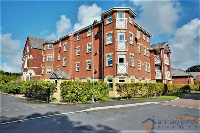 2 Bedroom Ground Flat To Rent In Carnoustie Close, Southport, Merseyside, PR8