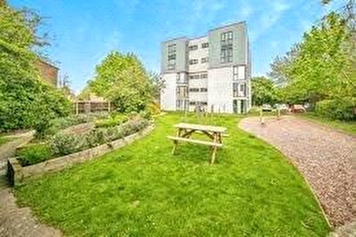 2 Bedroom Apartment For Sale In Berechurch Road, Colchester, Essex, CO2