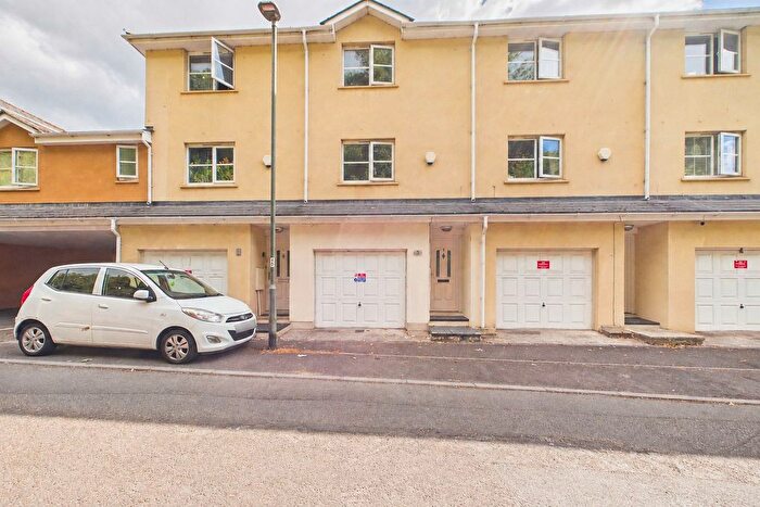 3 Bedroom Town House To Rent In Marble Court, Parkfield Road, Torquay, TQ1