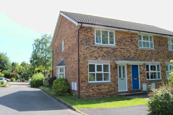 2 Bedroom End Of Terrace House To Rent In Anxey Way, Haddenham, Aylesbury, HP17