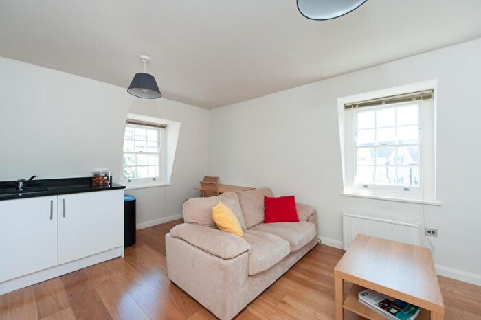 1 Bedroom Flat To Rent In Lisson Grove, Marylebone, London, NW1