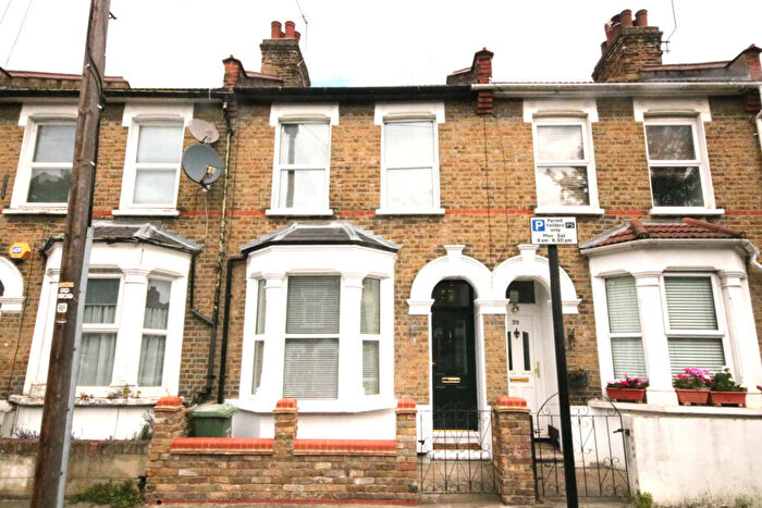 2 Bedroom Terraced House For Sale In Humberstone Road, E13