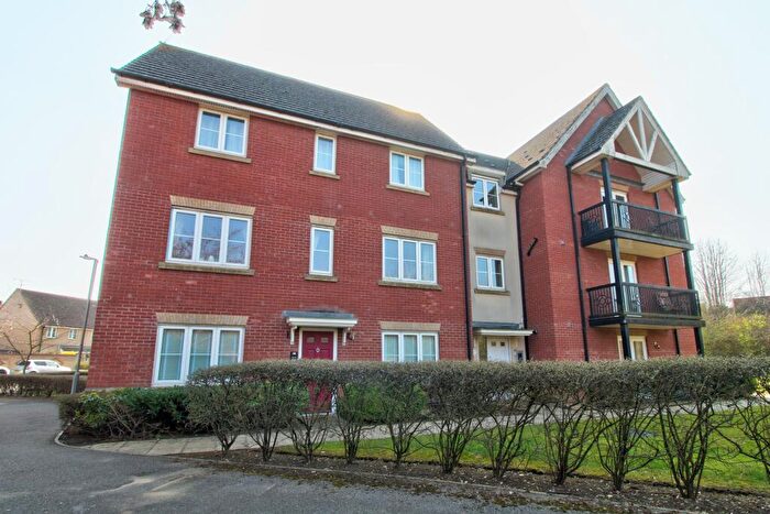 2 Bedroom Apartment For Sale In Worsdell Close, Ipswich, IP2