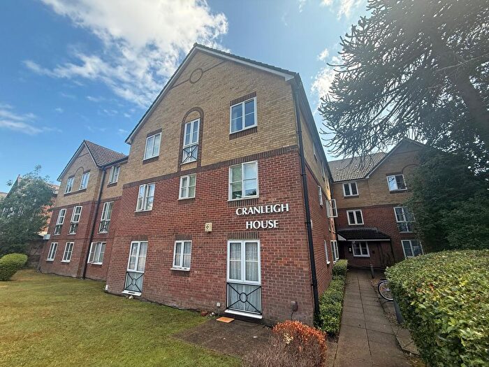2 Bedroom Flat To Rent In Cranleigh House, Southampton, SO17