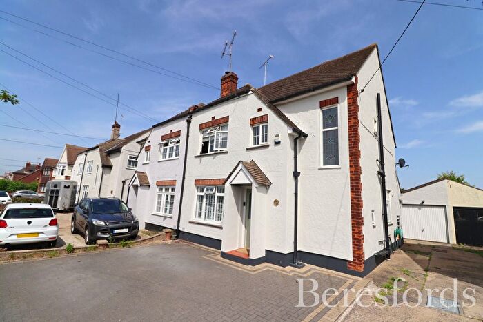 3 Bedroom Semi Detached House For Sale In Fambridge Road, Maldon, CM9
