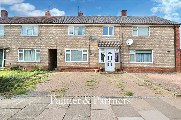 3 Bedroom Terraced House For Sale In Mallard Way, Ipswich, Suffolk, IP2