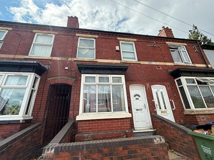 3 Bedroom Terraced House To Rent In Dudley Road West, Oldbury, West Midlands, B69