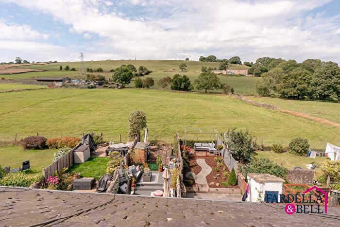 3 Bedroom Terraced House For Sale In Wheatley Lane Road, Fence, BB12