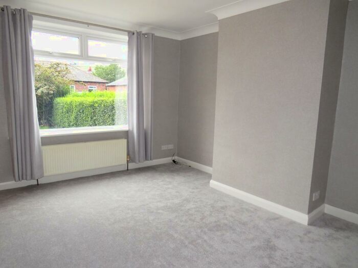 3 Bedroom House To Rent In Sunnybank Drive, Sowerby Bridge, HX6