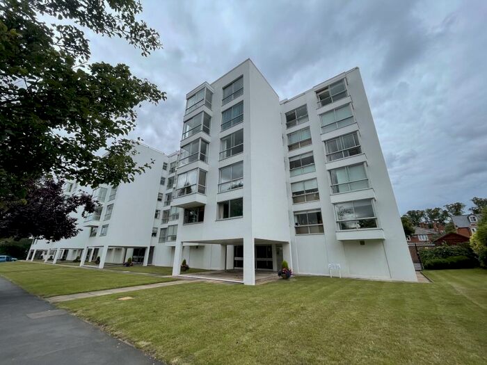 1 Bedroom Apartment To Rent In Newbold Terrace, Leamington Spa, CV32