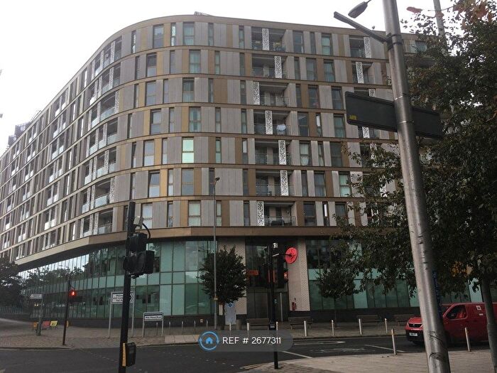 2 Bedroom Flat To Rent In Mill Mead Rd, London, N17