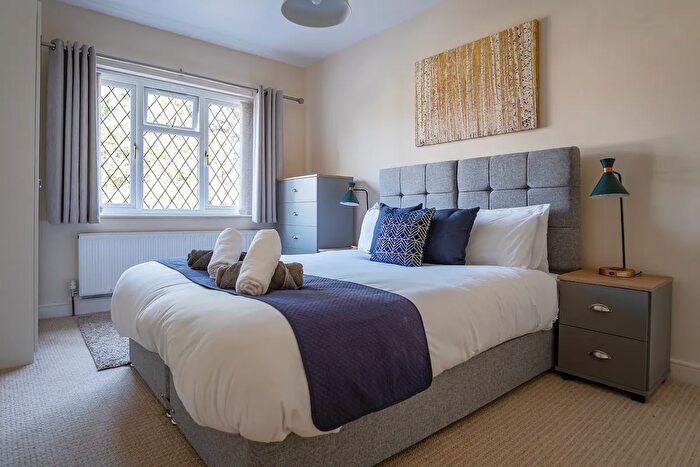 2 Bedroom Property To Rent In Woodthorne Road, Wolverhampton, WV6