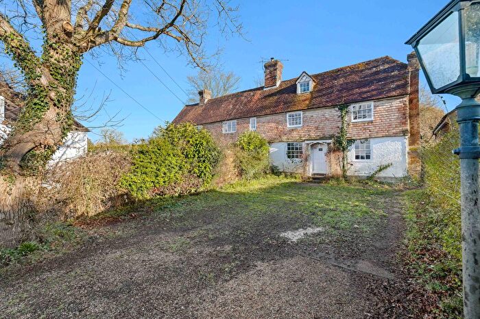 3 Bedroom End Of Terrace House For Sale In Newtons Hill, Hartfield, TN7