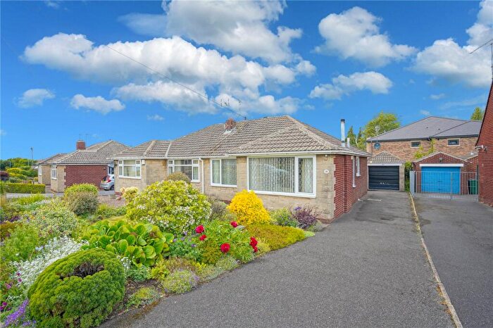 2 Bedroom Bungalow For Sale In St. Albans Way, Wickersley, Rotherham, South Yorkshire, S66
