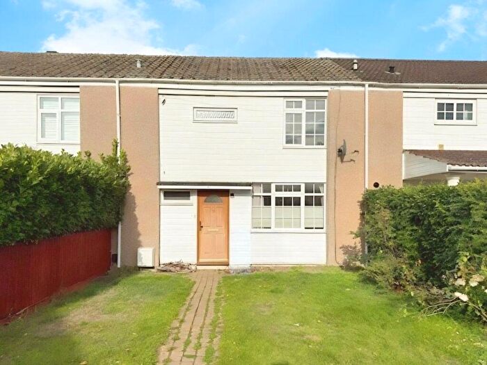 3 Bedroom Terraced House For Sale In Wood Close, Windsor, SL4