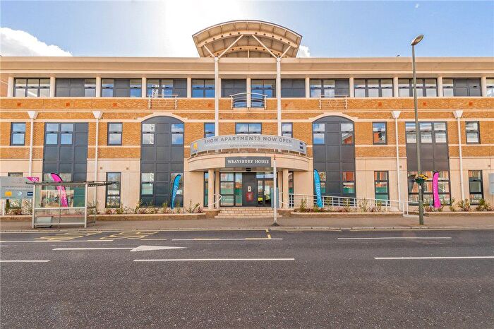 1 Bedroom Flat To Rent In London Road, Staines-Upon-Thames, TW18