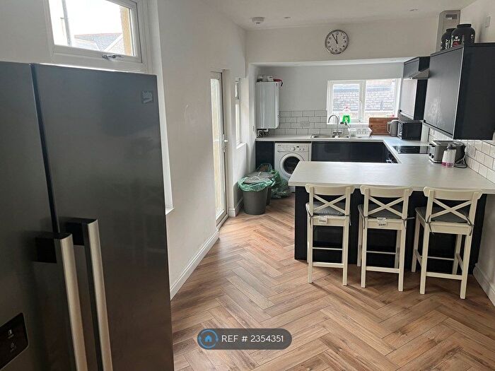 4 Bedroom Terraced House To Rent In Tewkesbury Street, Cardiff, CF24