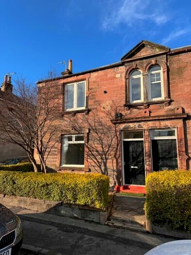 2 Bedroom Flat To Rent In Ochil Street, Alloa, FK10