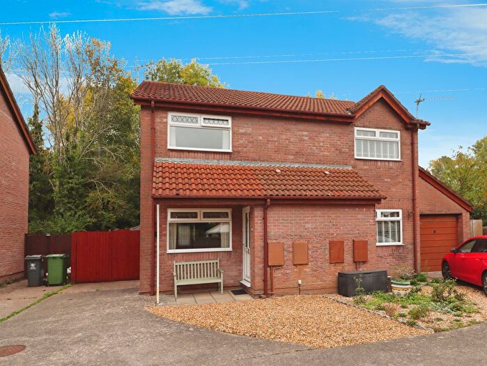 2 Bedroom Semi-Detached House For Sale In Pennyroyal Close, St. Mellons, Cardiff, CF3