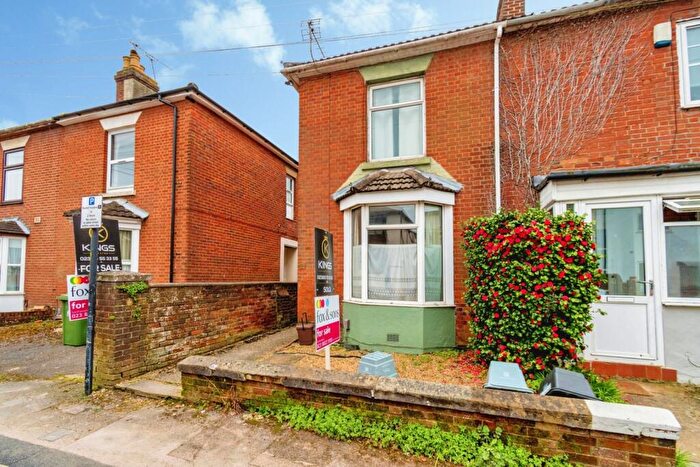 4 Bedroom House For Sale In Avenue Road, Southampton, Hampshire, SO14