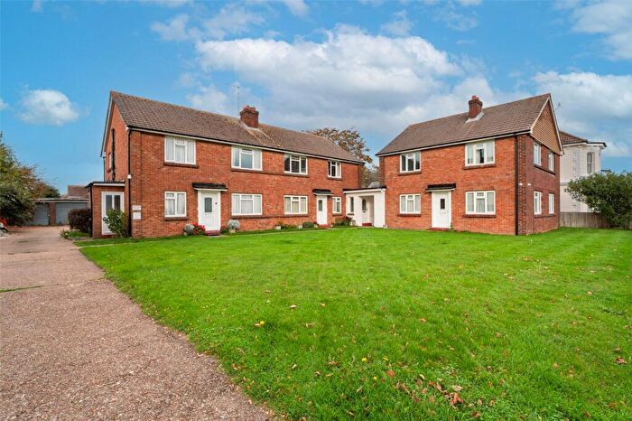 2 Bedroom Flat For Sale In Canterbury Road, Worthing, West Sussex, BN13