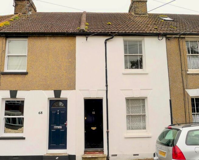 2 Bedroom Terraced House To Rent In The Street, Upchurch, Sittingbourne, ME9