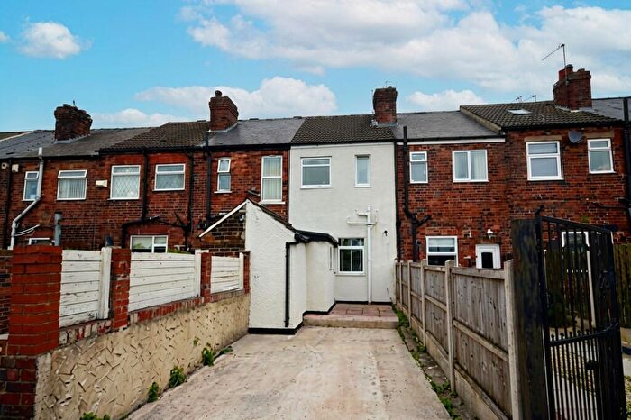 2 Bedroom Terraced House For Sale In Clifton Avenue, Rotherham, S65